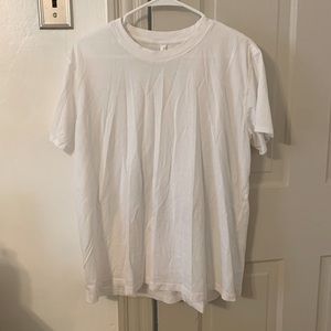 Lululemon Tee